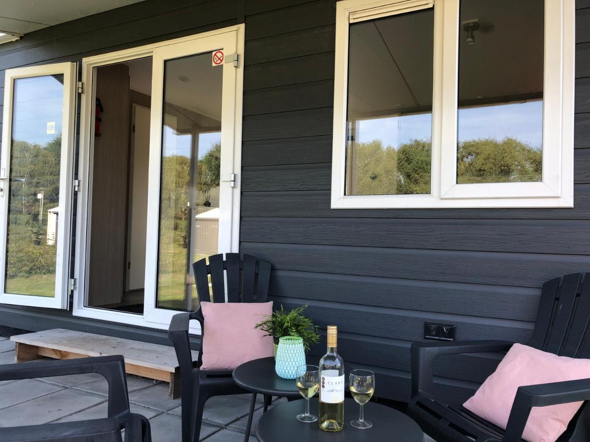 Witven Hotel Veldhoven Eksteriør billede
